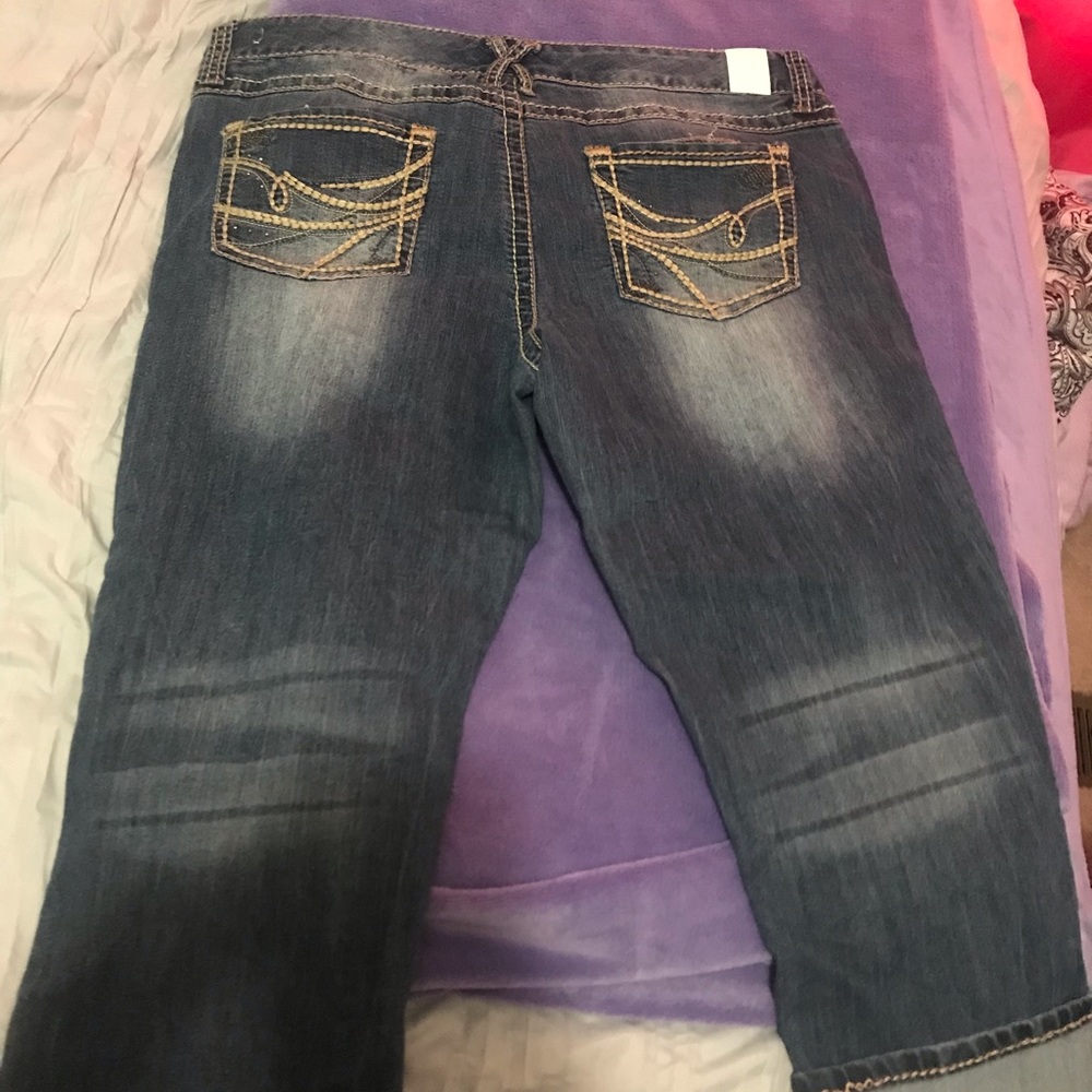 Capris excellent condition